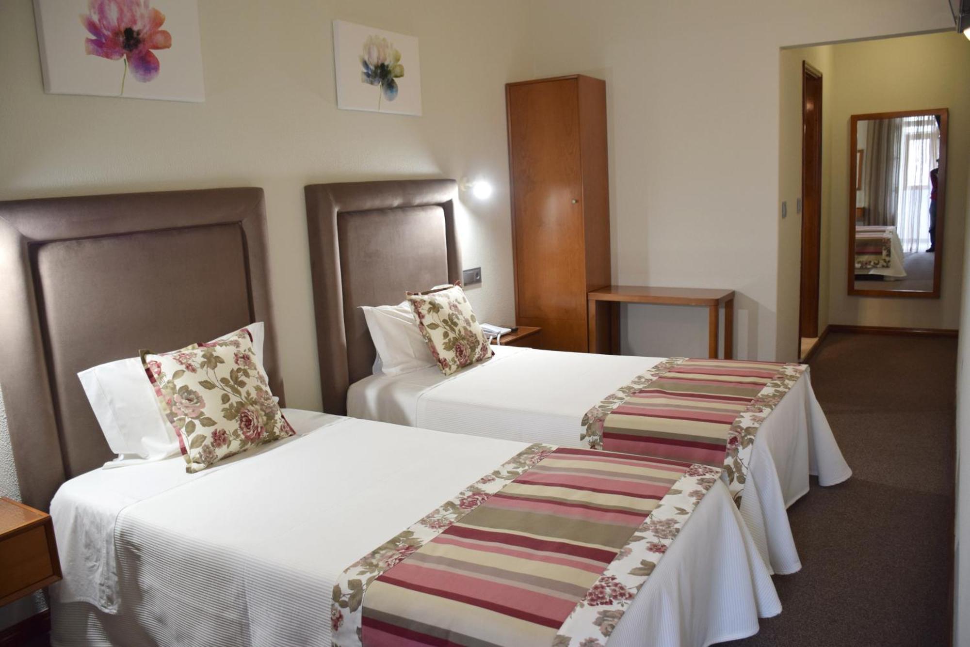 Lusitana Hotel OOporto Camera foto