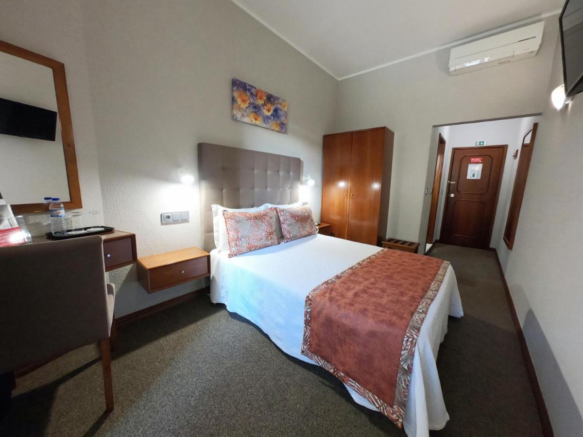 Lusitana Hotel OOporto Esterno foto